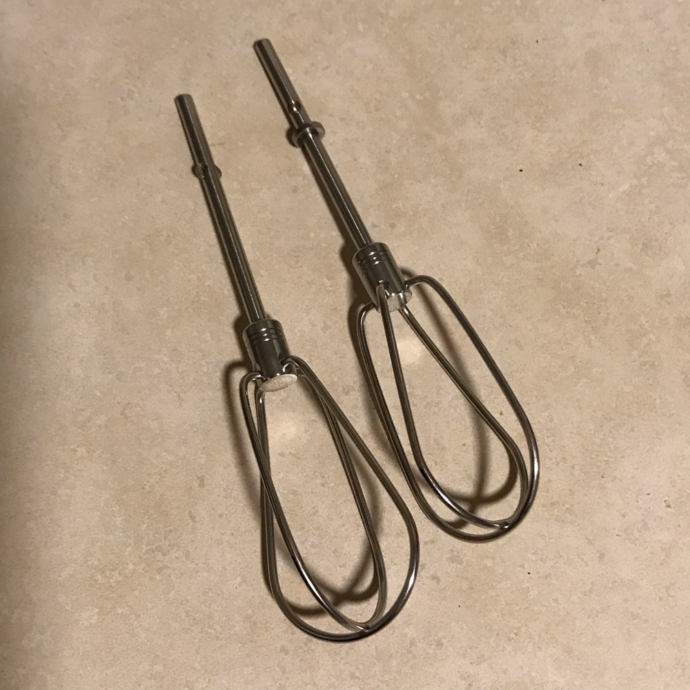 Black and Silver KitchenAid 9 Speed Hand Mixer with Attachments - Picture 5 of 13